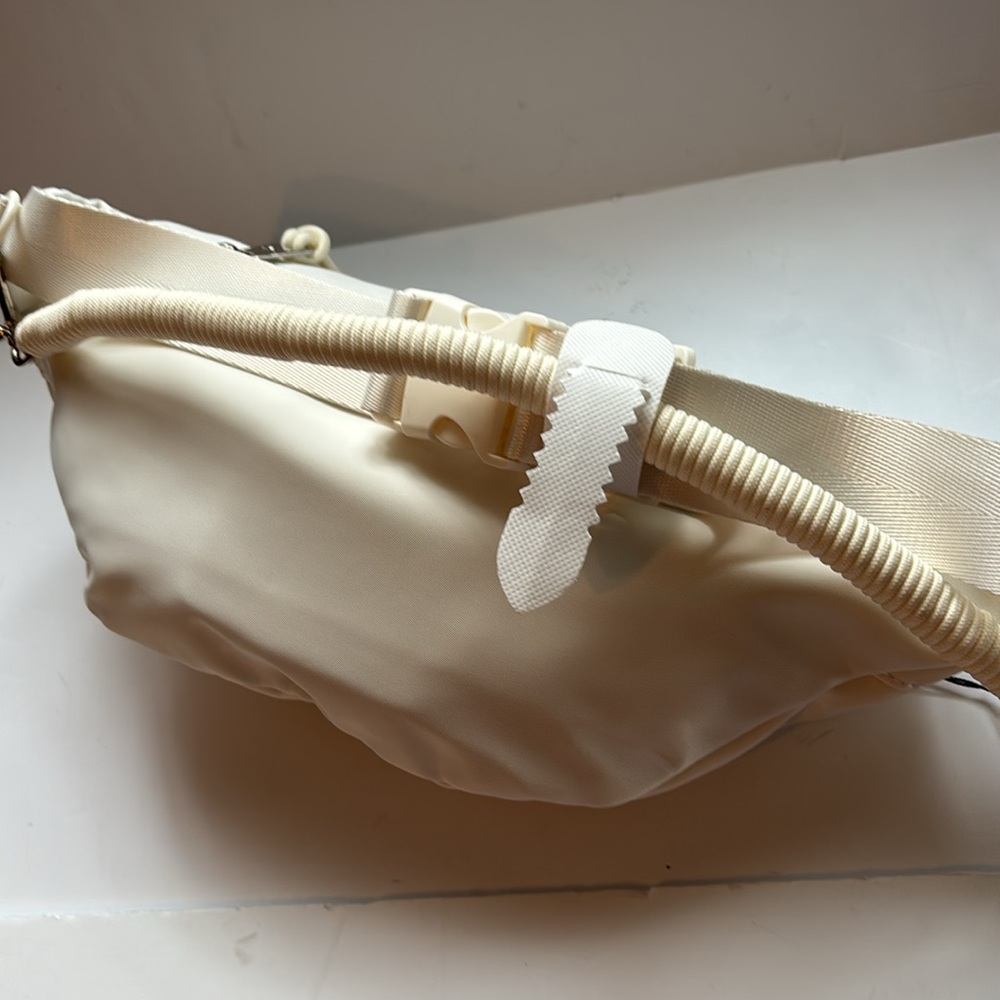 BearPaw Ivory Nylon Fanny Pack with Coiled Removable Shoulder Strap - Picture 15 of 16